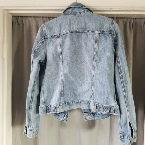 Levi's | Jean Jacket - Picture 2 of 10